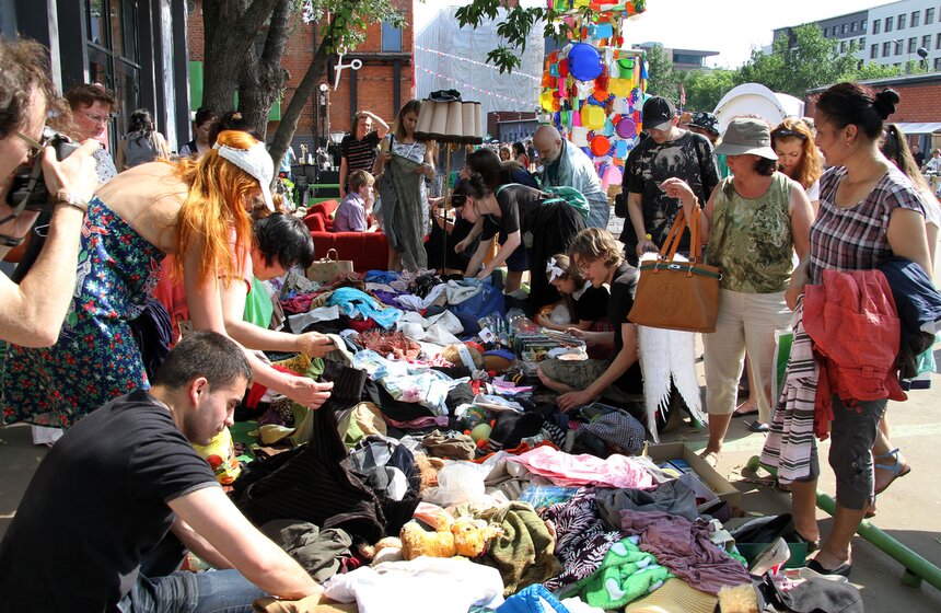 На дизайн-заводе "Флакон" прошла акция "Чисто. Сердечно" 6 фото