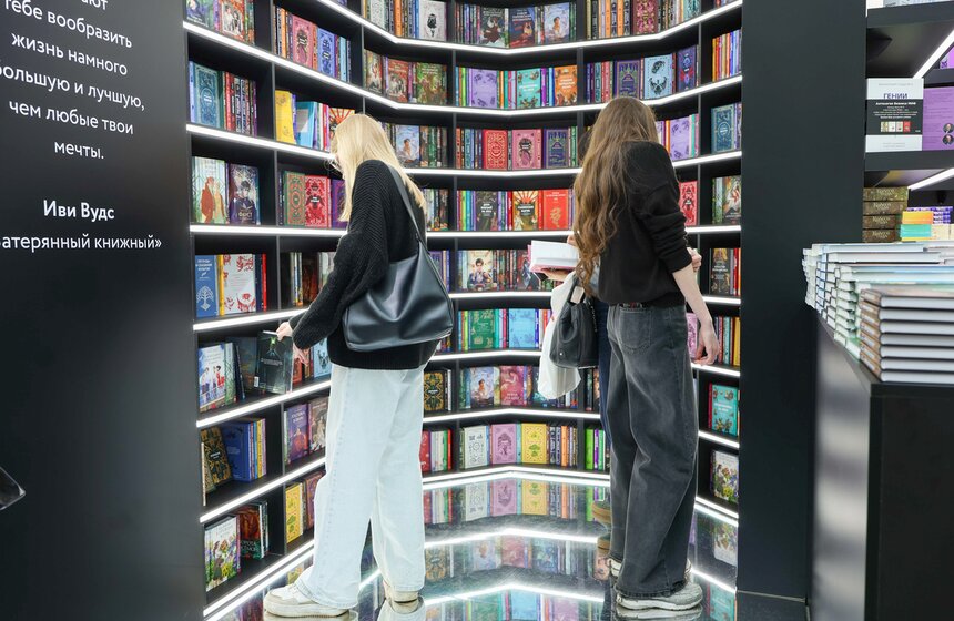 В Москве прошла ярмарка интеллектуальной литературы "non/fiction весна" 6 фото