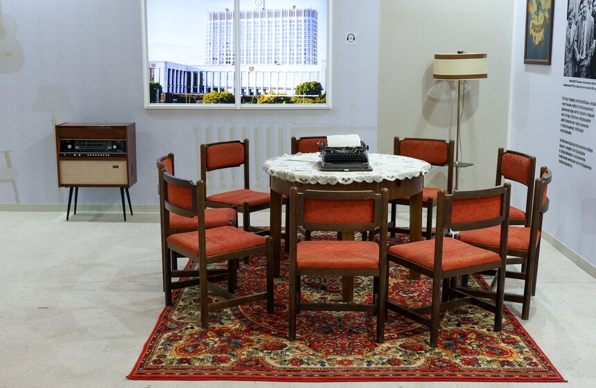 Выставка "Жириновский. Продолжение. ЛДПР" открылась в Москве 31 фото