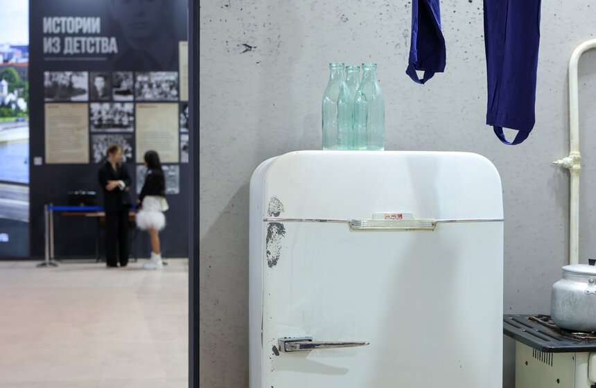 Выставка "Жириновский. Продолжение. ЛДПР" открылась в Москве 14 фото