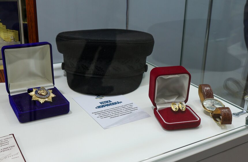 Выставка "Жириновский. Продолжение. ЛДПР" открылась в Москве 20 фото