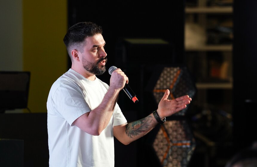 "Яндекс Еда" открыла второй курьерский центр в Москве 21 фото