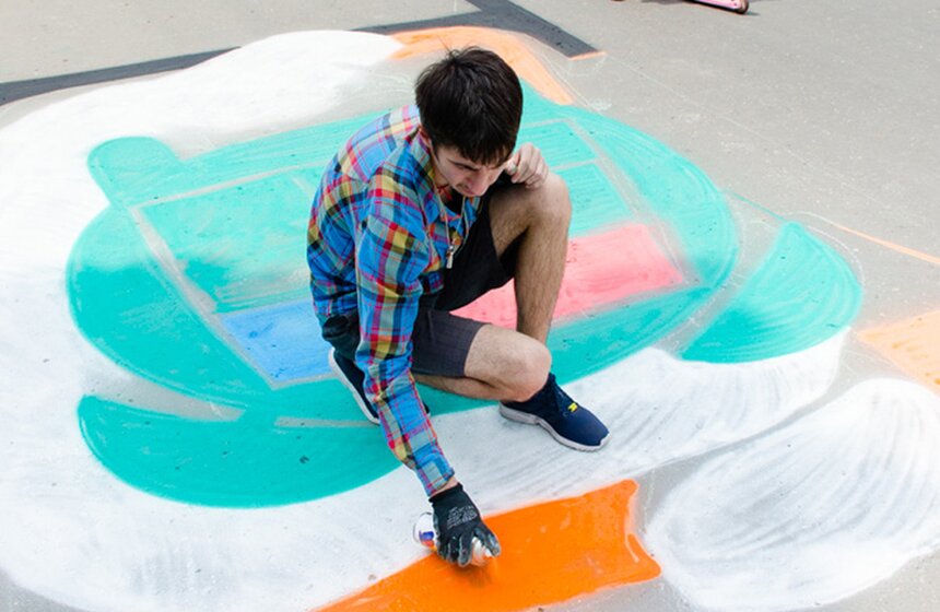 В Москве перед фестивалем "Не проспи!" прошел конкурс стрит-арта 4 фото