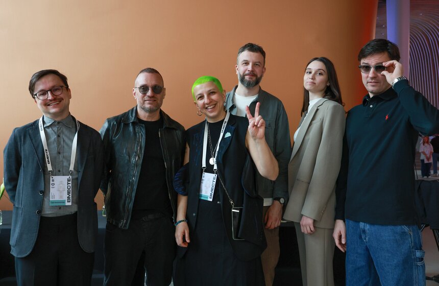 Выставка современного искусства "ВМЕСТЕ" открылась в Москве 25 фото