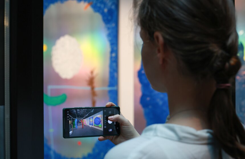 Выставка современного искусства "ВМЕСТЕ" открылась в Москве 23 фото