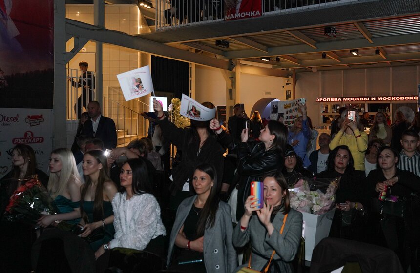 Финал конкурса "Королева Москвы и Московской области" состоялся на площадке Omega Bounce 24 фото