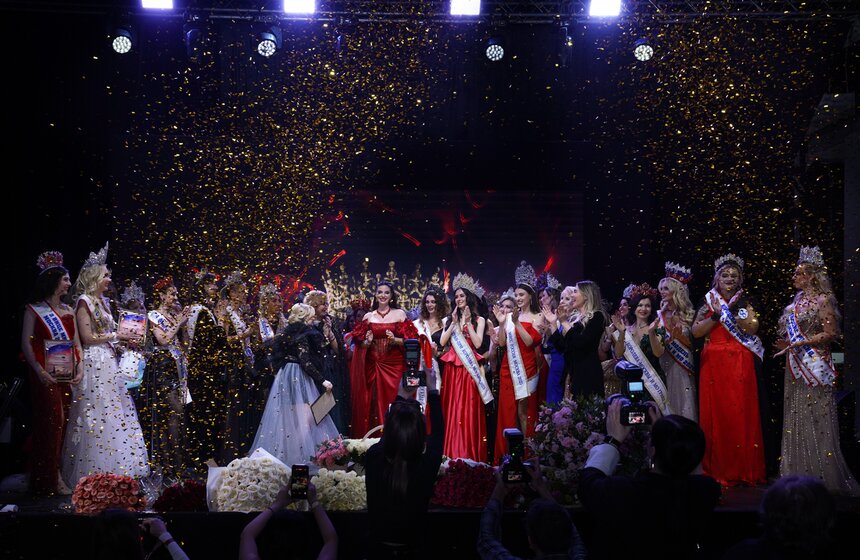 Финал конкурса "Королева Москвы и Московской области" состоялся на площадке Omega Bounce 30 фото