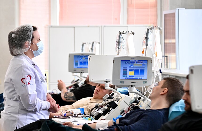 Пресс-тур к Национальному дню донора состоялся в Центре крови имени Гаврилова 6 фото