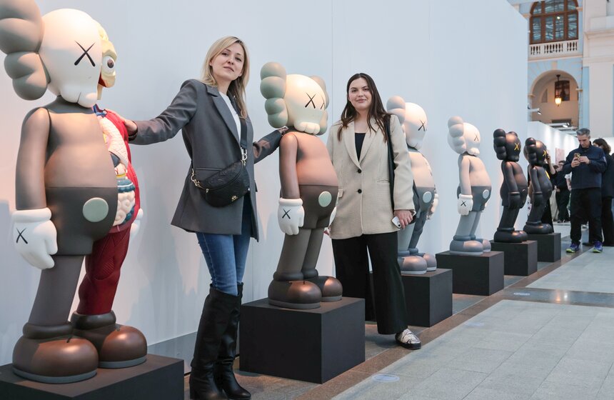 Ярмарка "АРТ МОСКВА" открылась в Гостином Дворе 16 фото