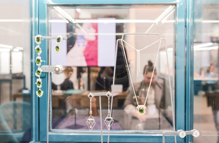 Ярмарка "АРТ МОСКВА" открылась в Гостином Дворе 18 фото