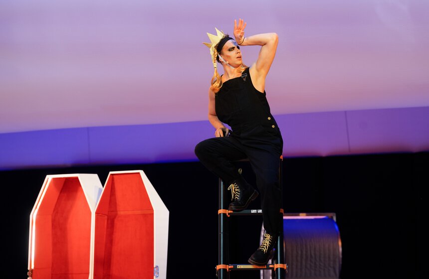 Премьера спектакля "Страшные сказки. Мистерия барокко" состоялась в зале "Зарядье" 8 фото