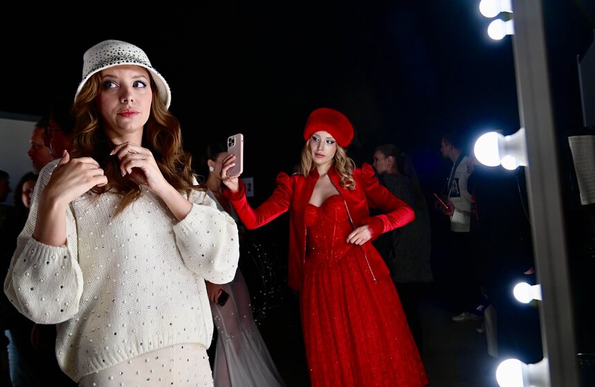 В "Манеже" стартовала шестая Московская неделя моды 25 фото