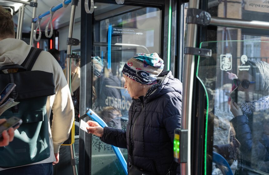 Первые в этом году пригородные маршруты запустили у станции метро "Тушинская" 14 фото