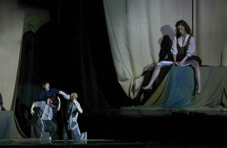 Фестиваль студенческих спектаклей "Первый план" открылся в Театре Гоголя 23 фото