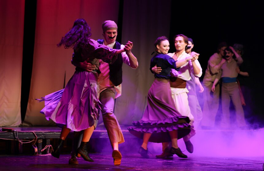 Фестиваль студенческих спектаклей "Первый план" открылся в Театре Гоголя 20 фото