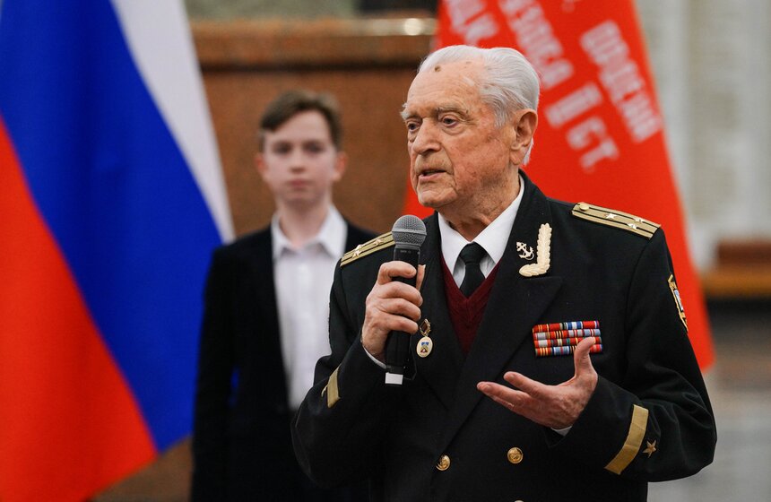 Выставка "Документальная летопись подвига" открылась в Музее Победы 20 фото