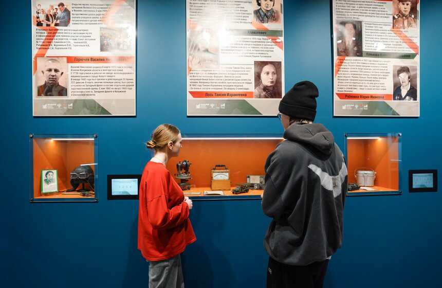 Выставка "Документальная летопись подвига" открылась в Музее Победы 29 фото