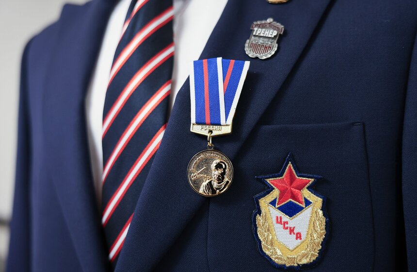 Выставка "История отечественных спортивных наград" открылась в Госдуме 6 фото