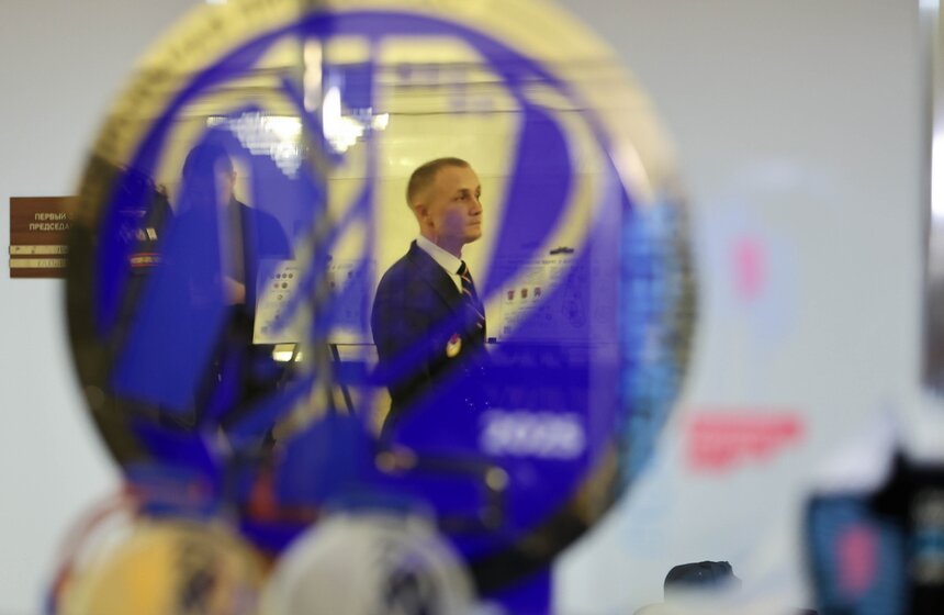 Выставка "История отечественных спортивных наград" открылась в Госдуме 20 фото