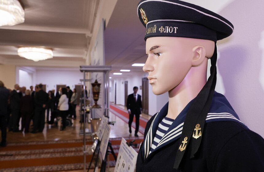 Выставка "История отечественных спортивных наград" открылась в Госдуме 2 фото