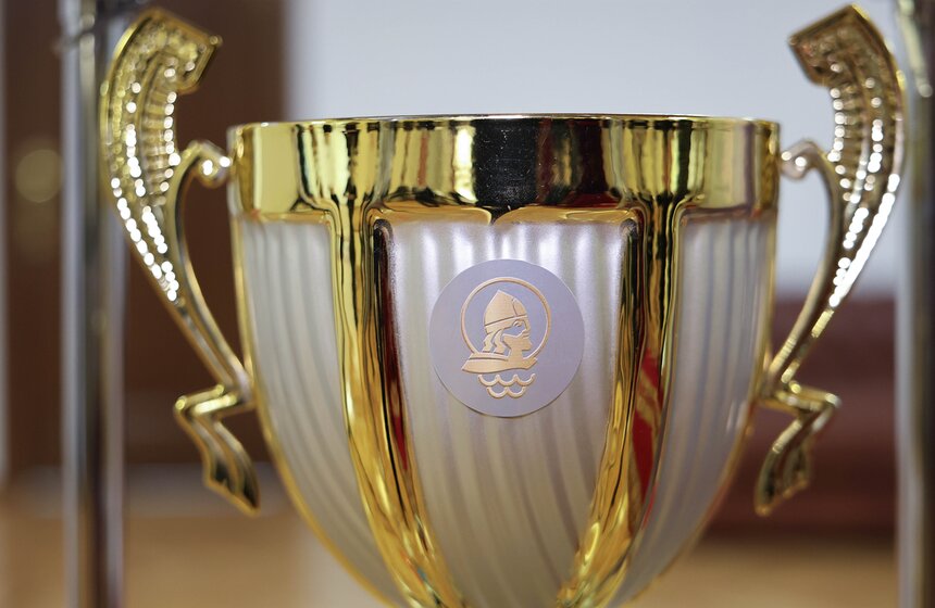 Выставка "История отечественных спортивных наград" открылась в Госдуме 15 фото