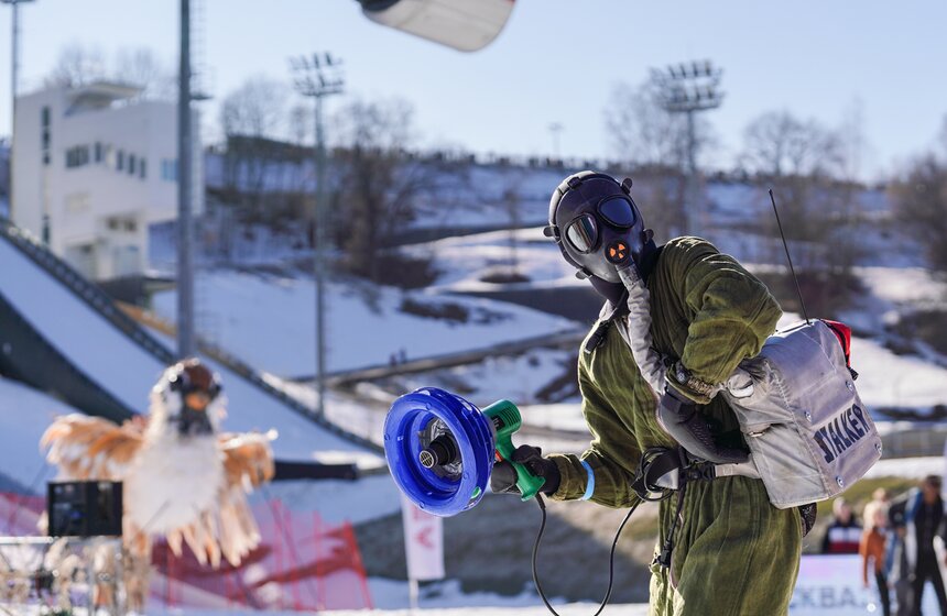 Спортивный карнавал для горнолыжников и сноубордистов состоялся на Воробьевых горах 33 фото