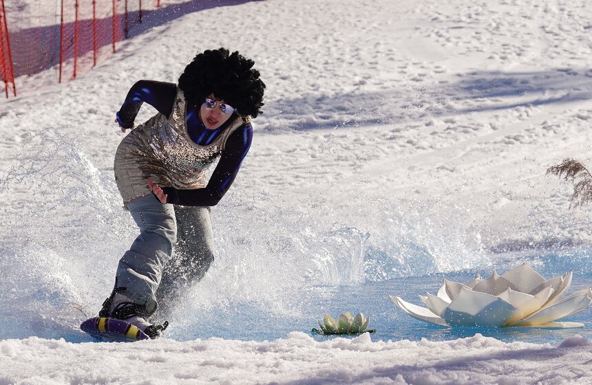 Спортивный карнавал для горнолыжников и сноубордистов состоялся на Воробьевых горах 30 фото