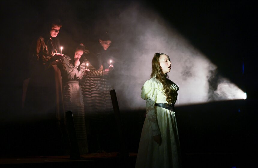 В Театре "Модерн" состоялась премьера спектакля "Вишневый сад" 8 фото