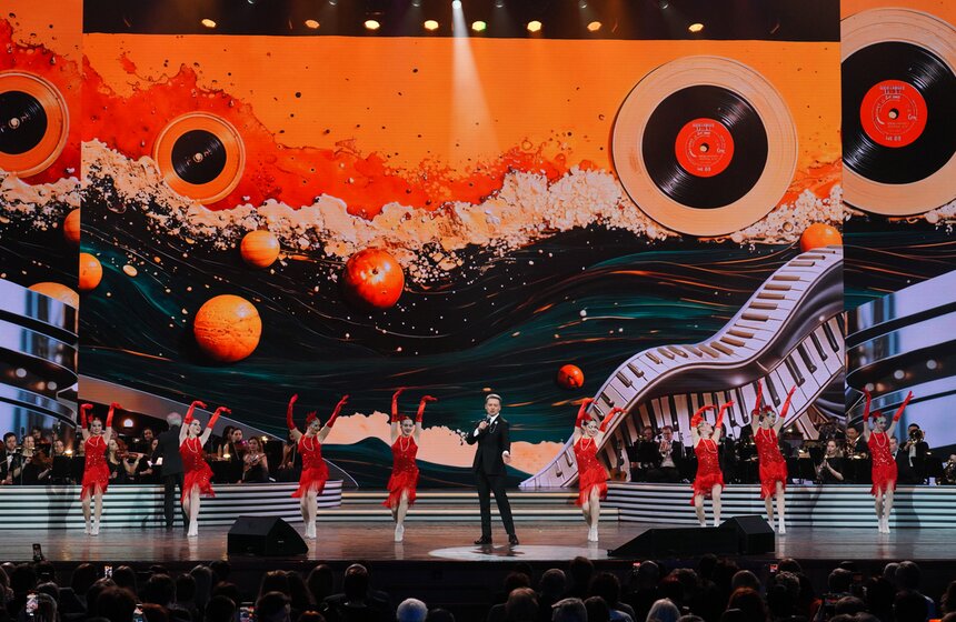 Юбилейный концерт к 100-летию композитора Александра Зацепина прошел в Кремлевском дворце 23 фото