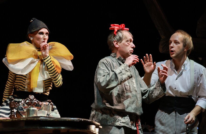 В Театре "Модерн" состоялась премьера спектакля "Вишневый сад" 11 фото