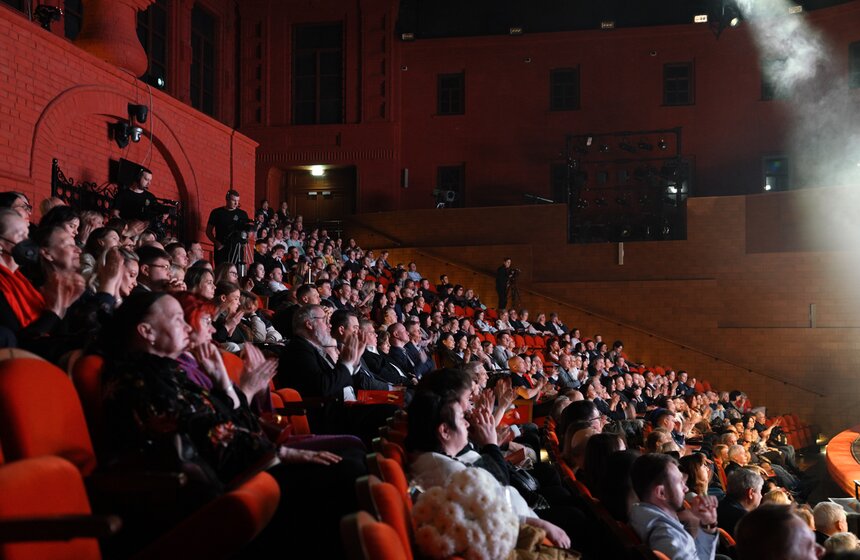 Симфоническое шоу "Векторы XX столетия" состоялось в театре "Геликон-опера" 9 фото