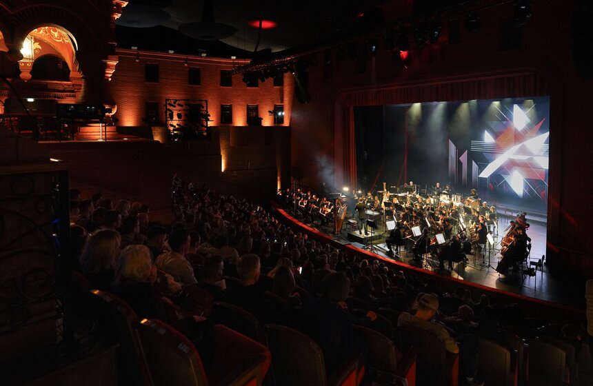 Симфоническое шоу "Векторы XX столетия" состоялось в театре "Геликон-опера" 7 фото