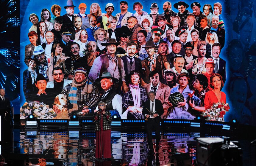 режиссер Алла Сурикова