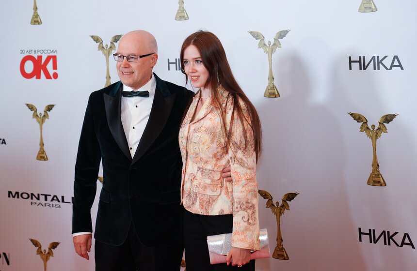 художник-аниматор, сценарист, режиссер анимационных фильмов, актер озвучивания Константин Бронзит