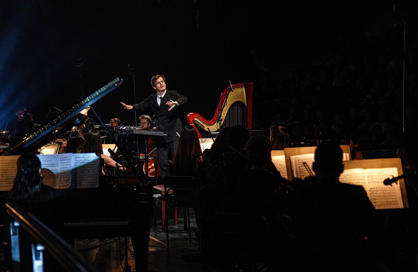 Симфоническое шоу "Векторы XX столетия" состоялось в театре "Геликон-опера" 23 фото