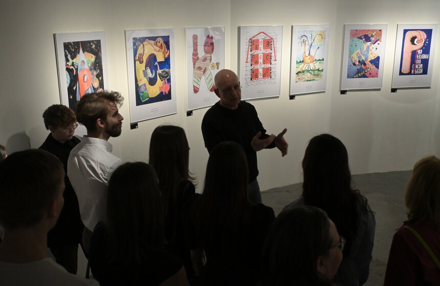 Выставка-фестиваль "DAФEC Типографика" открылась в Музее Москвы 13 фото