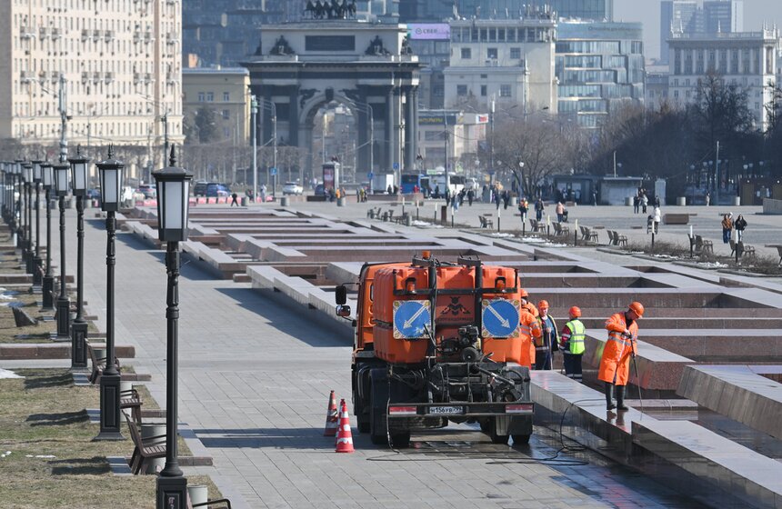 Фонтанный комплекс на Поклонной горе начали готовить к новому сезону 6 фото