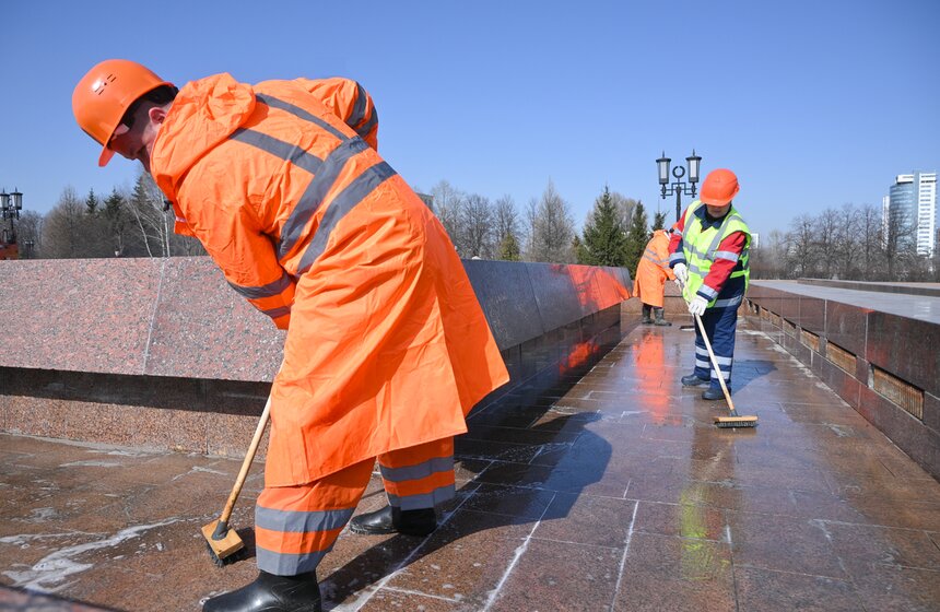 Фонтанный комплекс на Поклонной горе начали готовить к новому сезону 21 фото