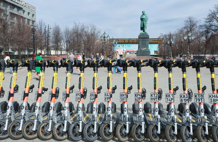 Сезон аренды велосипедов и самокатов начался в Москве 5 фото