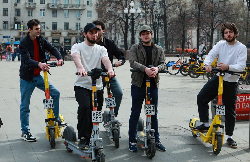 Сезон аренды велосипедов и самокатов начался в Москве 6 фото