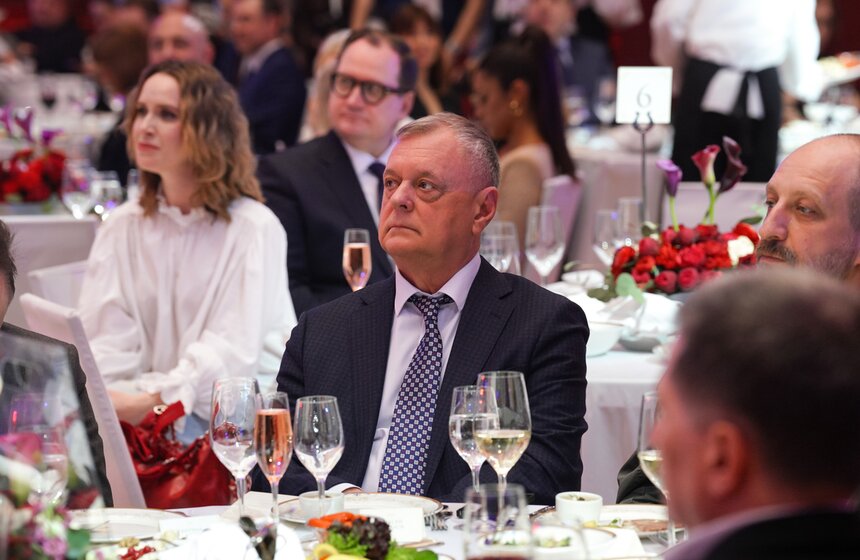 В Москве награждены лауреаты почетных премий "Золотая Маска" 18 фото