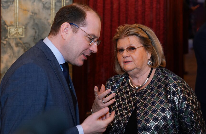 В Москве награждены лауреаты почетных премий "Золотая Маска" 11 фото