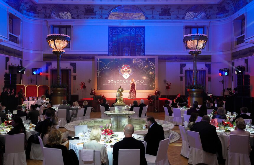 В Москве награждены лауреаты почетных премий "Золотая Маска" 28 фото