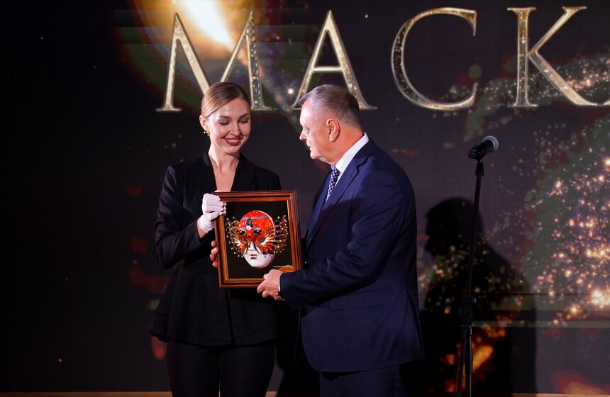 В Москве награждены лауреаты почетных премий "Золотая Маска" 25 фото