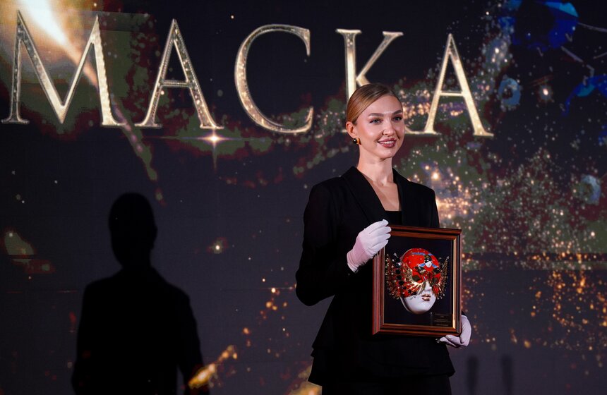 В Москве награждены лауреаты почетных премий "Золотая Маска" 21 фото