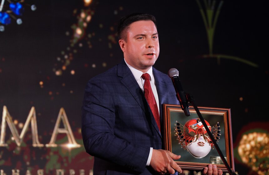 В Москве награждены лауреаты почетных премий "Золотая Маска" 38 фото