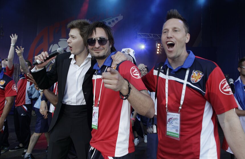 На стадионе "Локомотив" проходит фестиваль "Арт-футбол" 25 фото