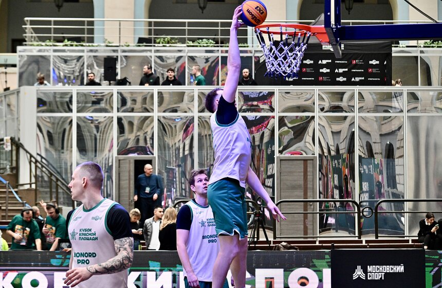 Кубок Красной площади по баскетболу прошел в Гостином Дворе 13 фото