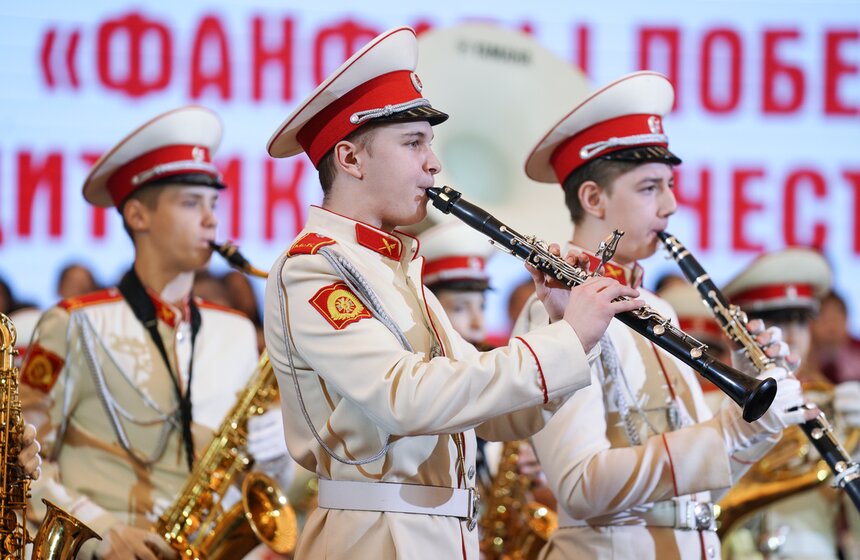 В Музее Победы прошел праздничный концерт в День защитника Отечества 16 фото