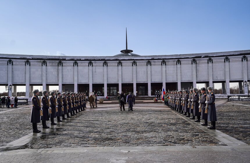 В Музее Победы прошел праздничный концерт в День защитника Отечества 1 фото